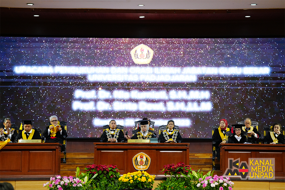 Unpad Gelar Pengukuhan dan Orasi Ilmiah 9 Guru Besar Baru