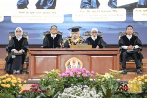 Unpad Gelar Upacara Pengukuhan 14 Guru Besar Baru