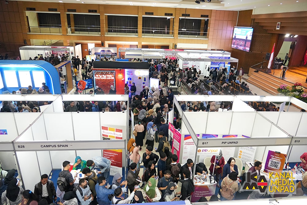 Sebanyak 43 Perusahaan Buka Lowongan Kerja di Unpad Job Fair 2024