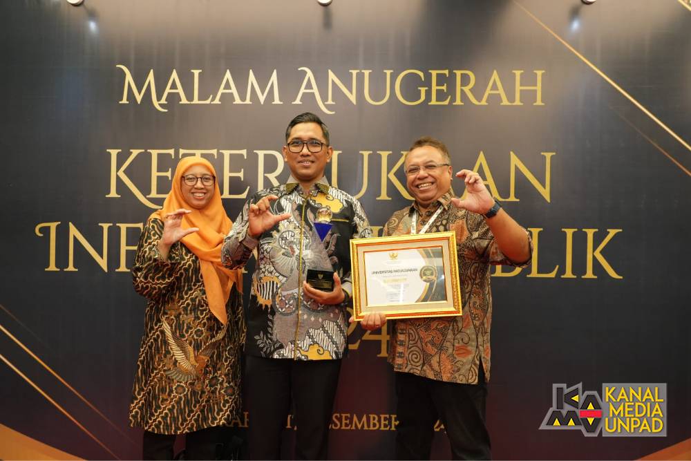 Unpad Raih Peringkat 4 PTN Kualifikasi “Informatif” di Anugerah Keterbukaan Informasi Publik 2024